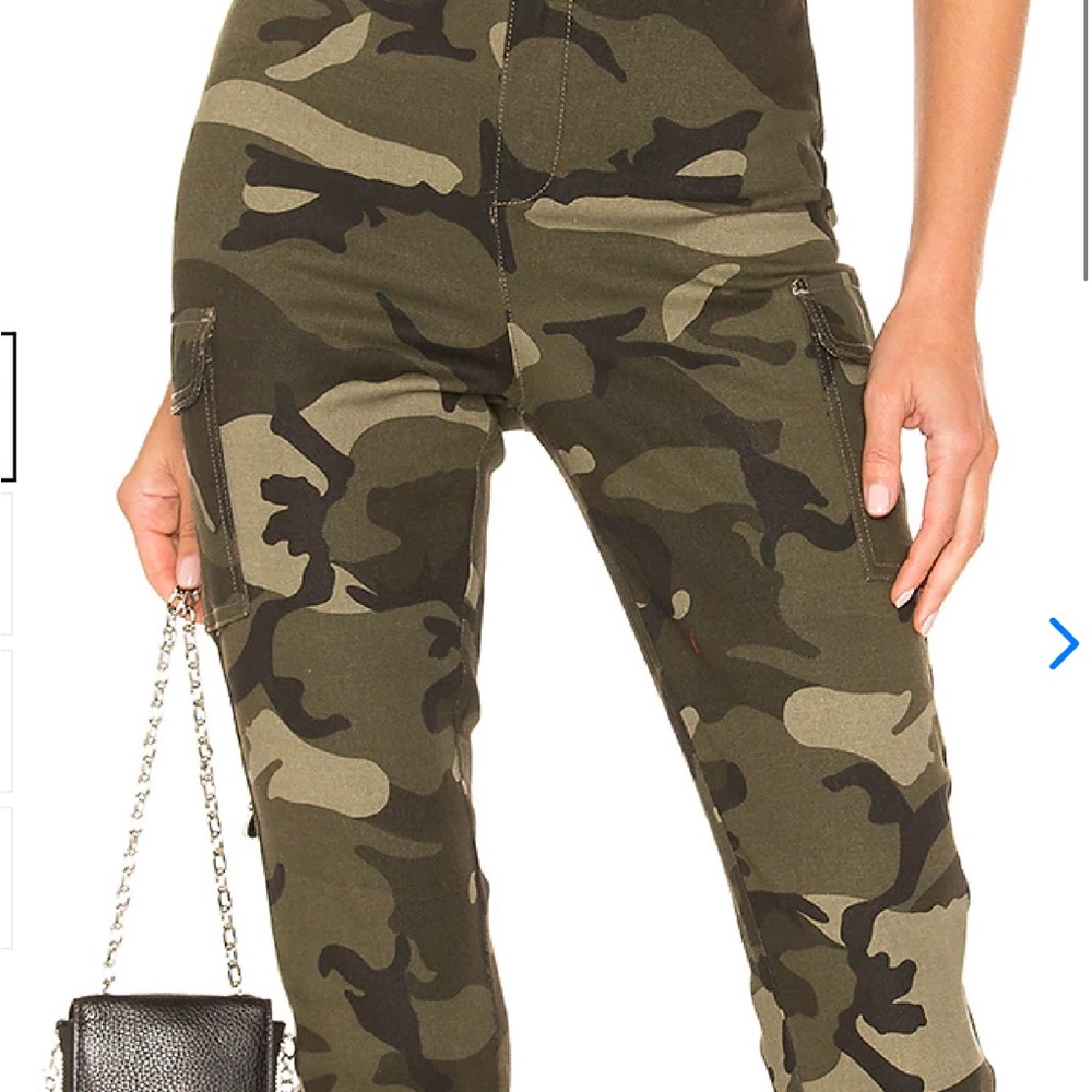 Lovers and Friends Porter Pants Camo Size: XS - Picture 5 of 11